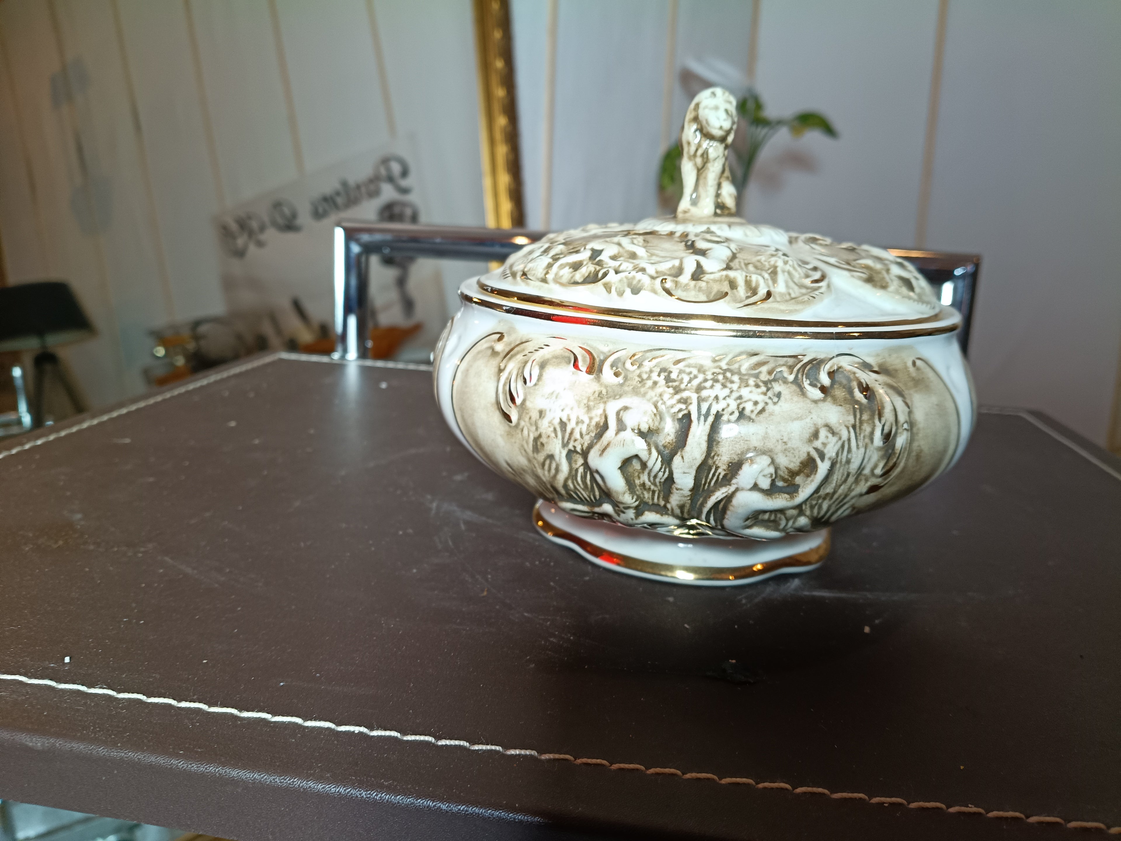 MAGNIFIQUE ENSEMBLE CAPODIMONTE COMPLET