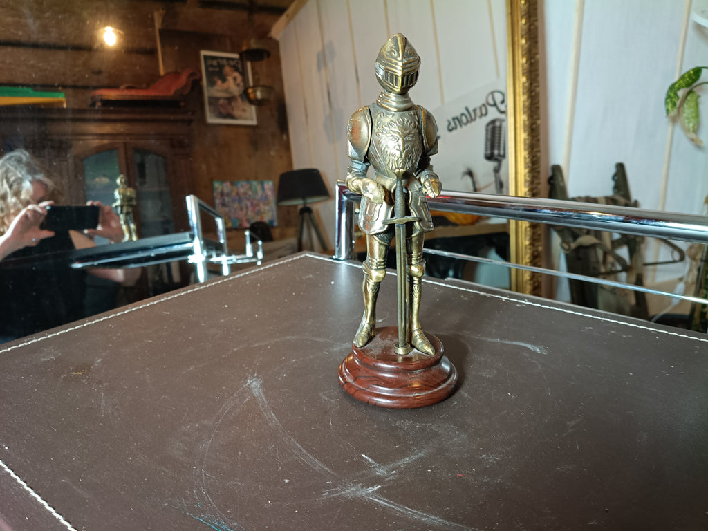 Statue armure médiéval
